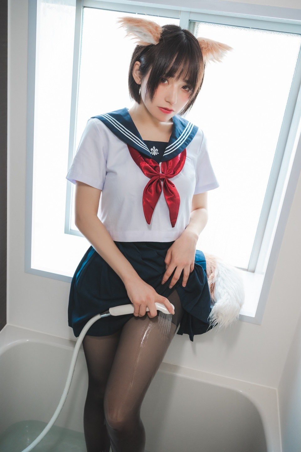 COS正片/黑丝之日COSER和画师纷纷嗮美图 真是美腿盛宴！