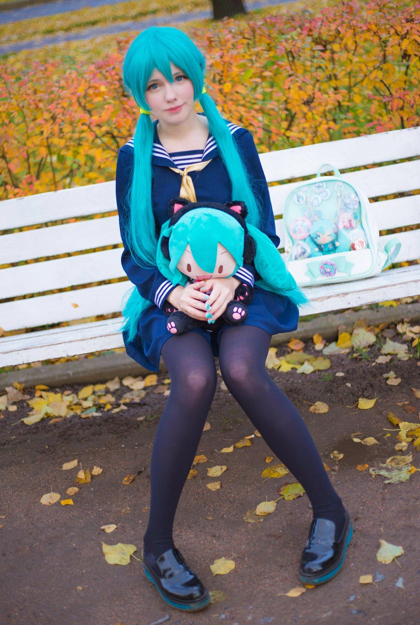 COS正片/俄罗斯萌妹《Saya Scarlet》超大份 初音ミク精选集！