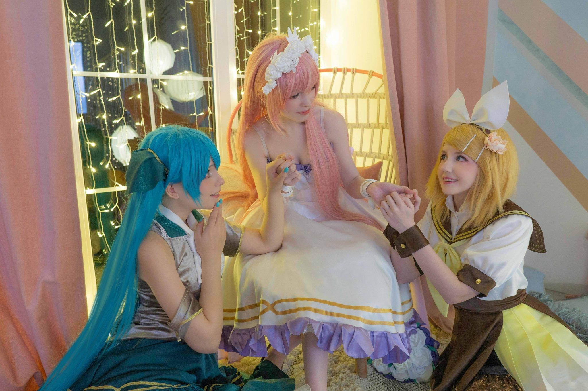 COS正片/俄罗斯萌妹《Saya Scarlet》超大份 初音ミク精选集！