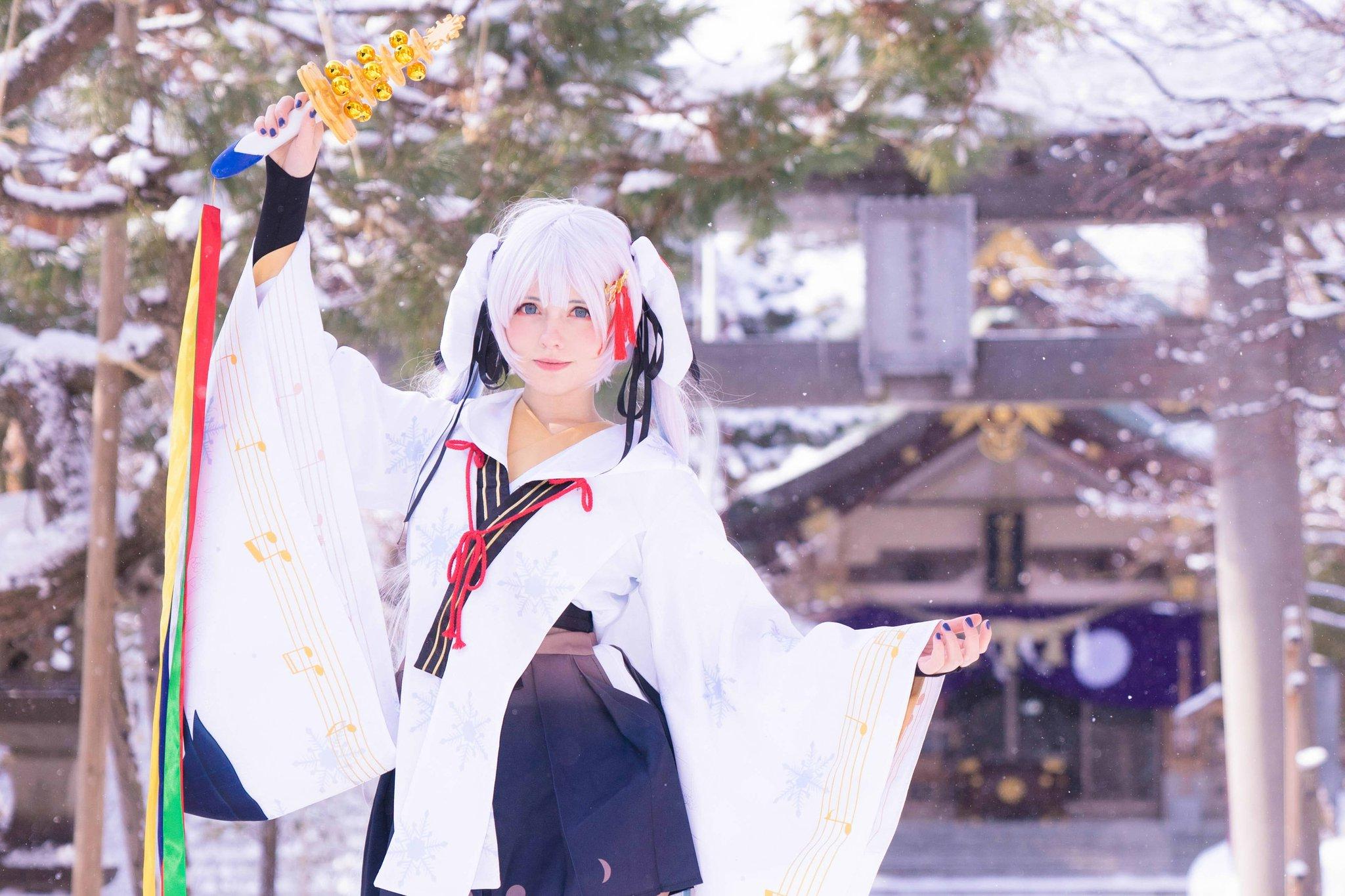 COS正片/俄罗斯萌妹《Saya Scarlet》超大份 初音ミク精选集！