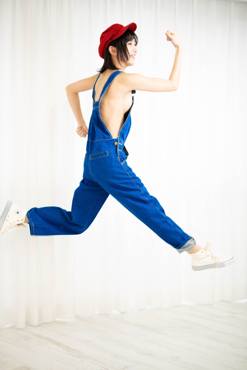 COS正片/日本隐乳系樱花妹美东澪美图赏 脱下衣服立刻就爱了