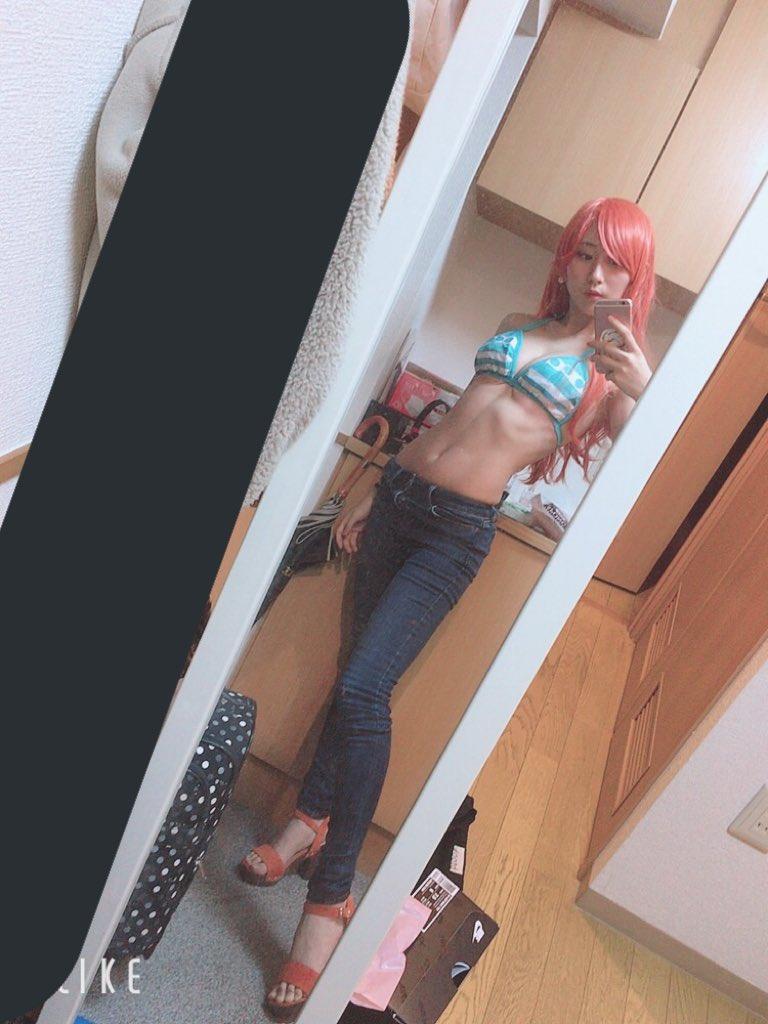 COS正片/日本隐乳系樱花妹美东澪美图赏 脱下衣服立刻就爱了