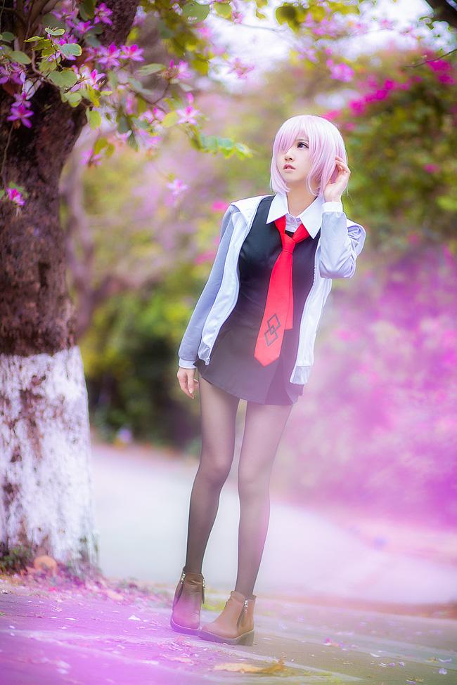 COS正片/Fate：玛修·基列莱特，这腿我能玩一年！
