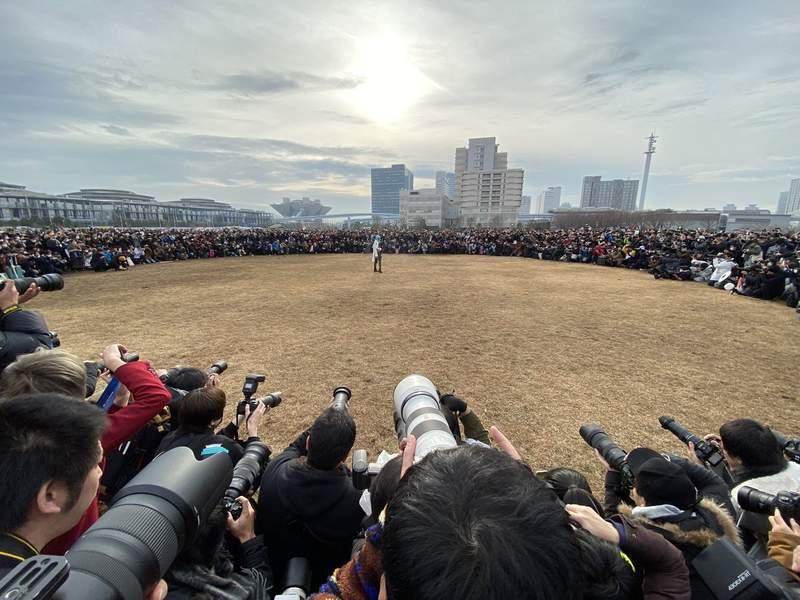 COS正片/C97 2000人的摄影师人墙这就是人气差距的代表吗？