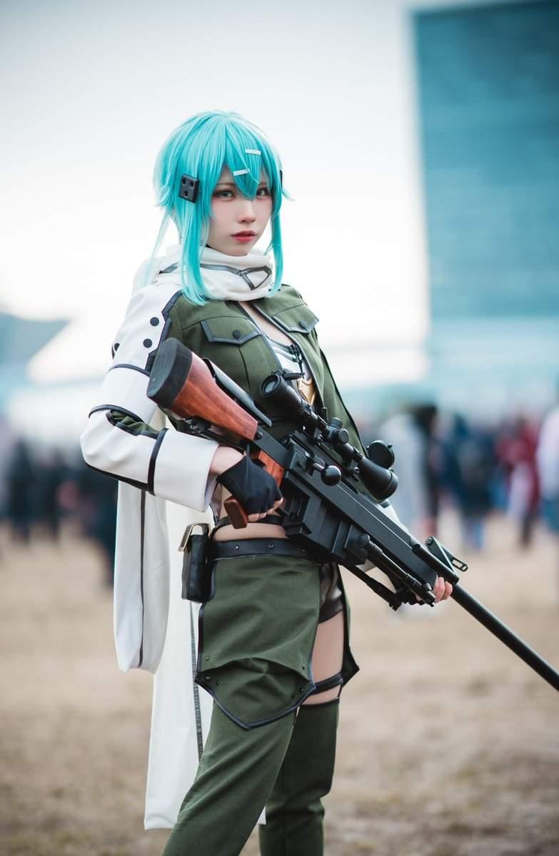 COS正片/C97 2000人的摄影师人墙这就是人气差距的代表吗？