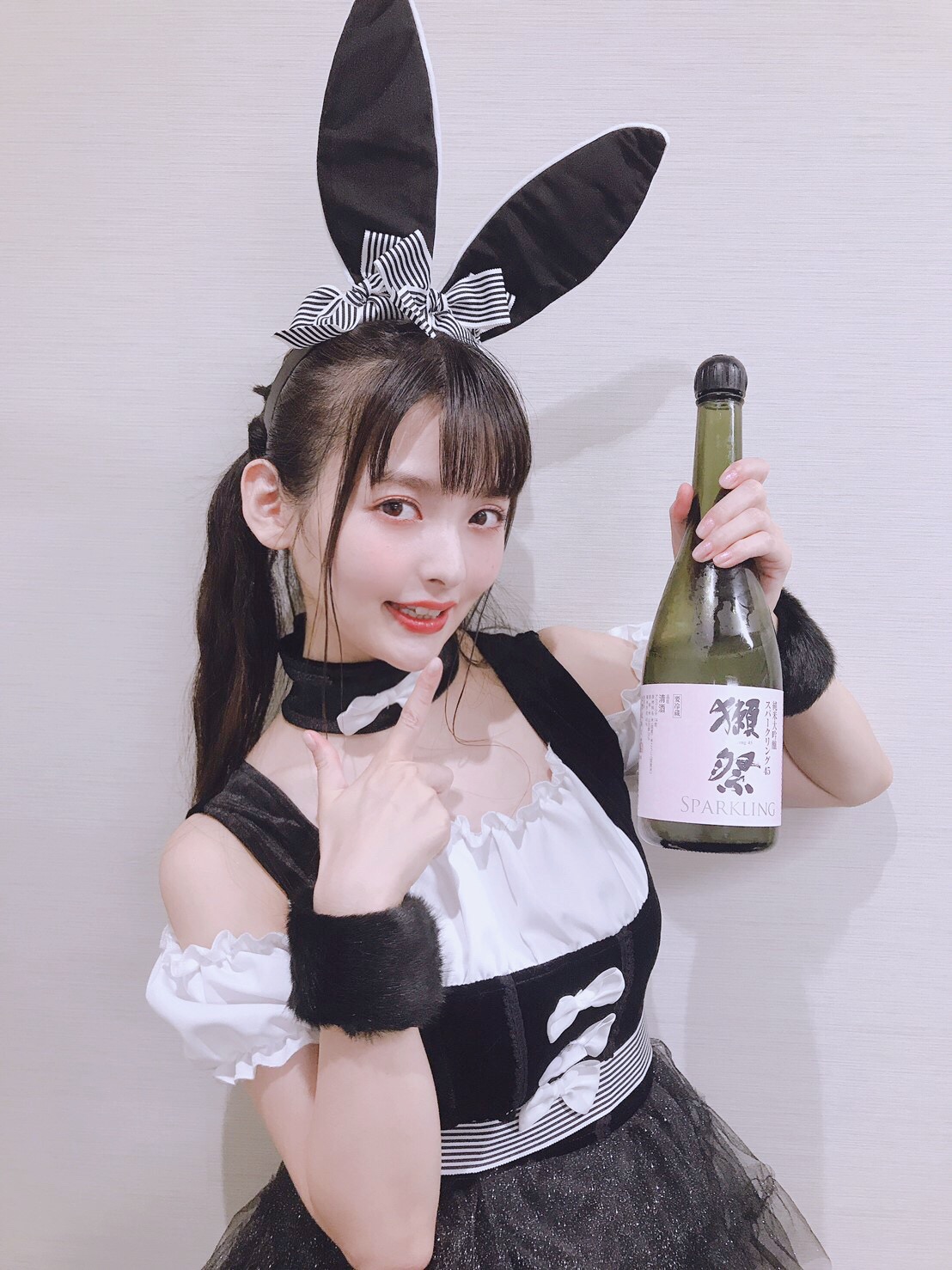 美女声优上坂堇2019年生日，最新写真集同时发布