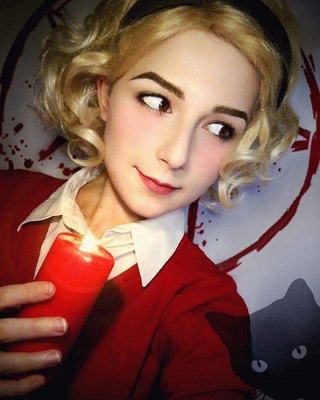 COS正片/意大利妹子COS美图集 打破次元壁的少女骑士