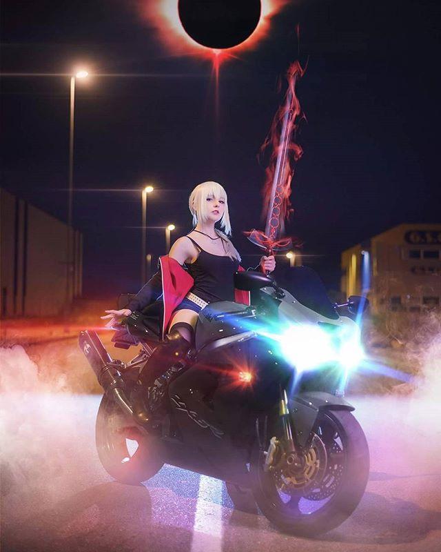 COS正片/意大利妹子COS美图集 打破次元壁的少女骑士