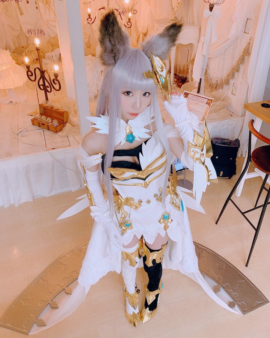 COS正片/日本知名卖肉COSER美图 化身天使与恶魔俘获你的心