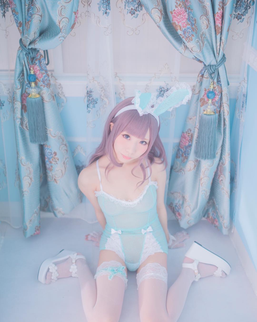 COS正片/日本知名卖肉COSER美图 化身天使与恶魔俘获你的心