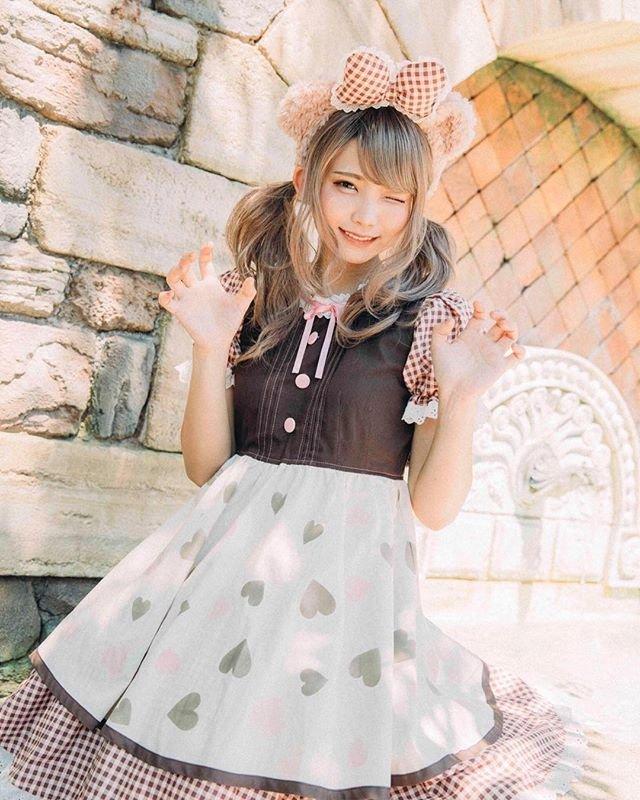 COS正片/岛国美女Coser Enako美照 白皙肌肤身材相当有料！