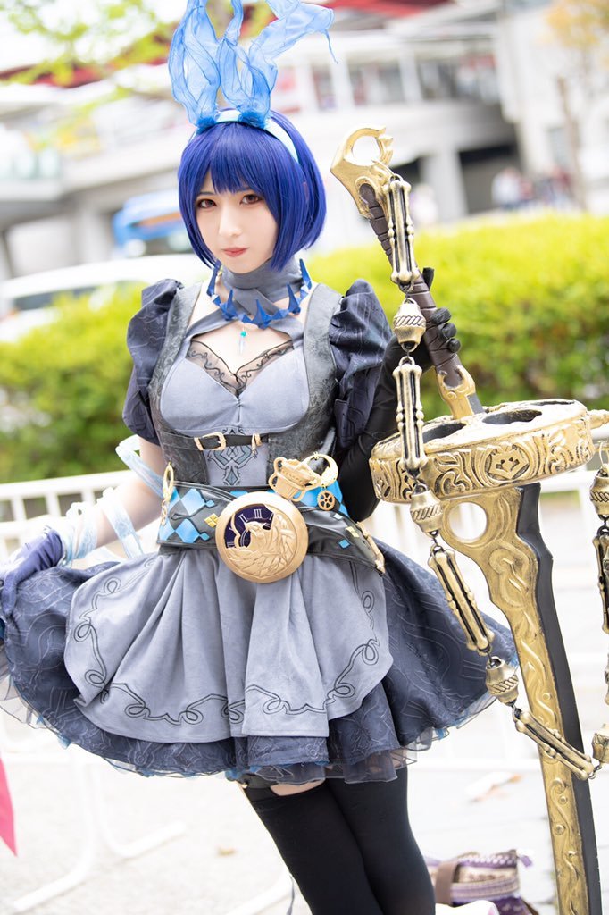 COS正片/岛国美女Coser作品集 我还是先喝瓶营养快线吧！