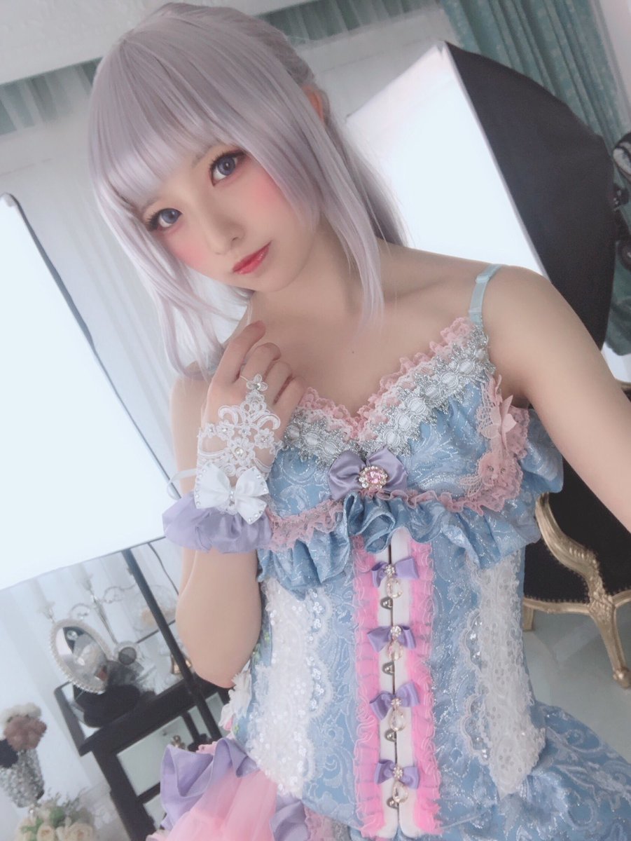 COS正片/岛国美女Coser作品集 我还是先喝瓶营养快线吧！