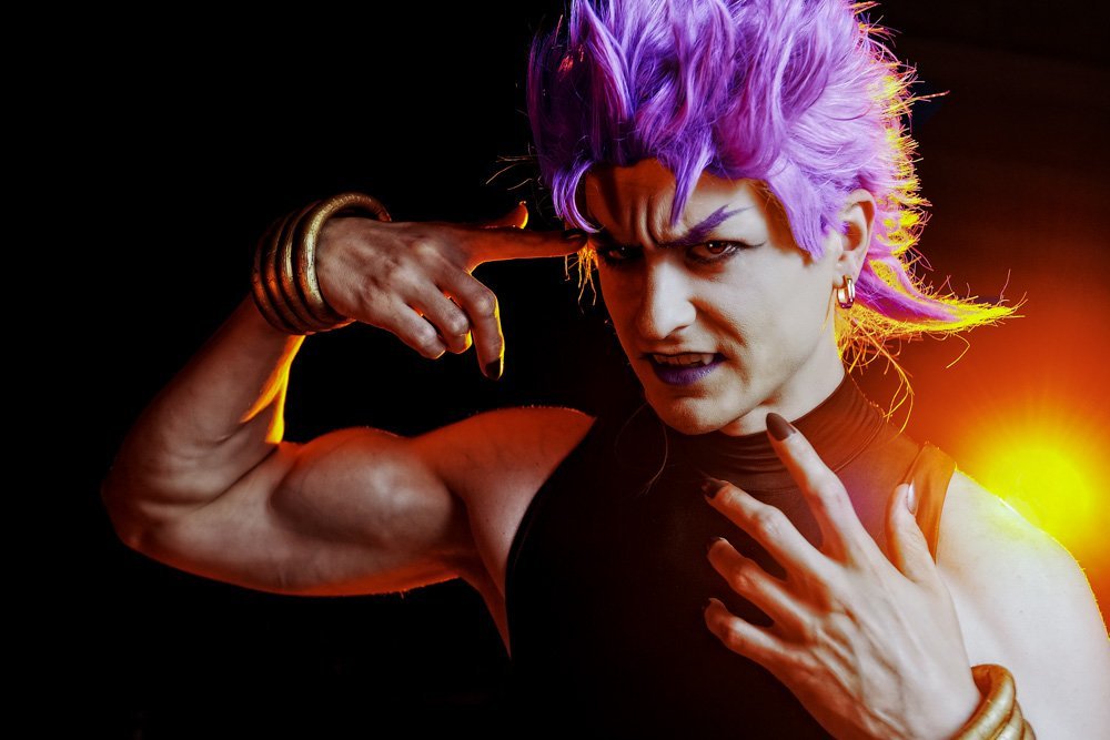 肌肉与大长腿！这龙舌兰姑娘是如此迷人，兄贵Billy Blue超还原cos