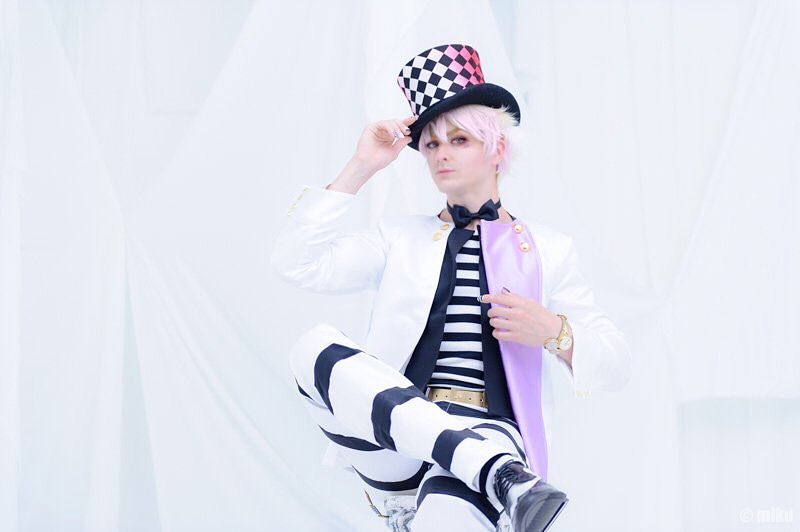 肌肉与大长腿！这龙舌兰姑娘是如此迷人，兄贵Billy Blue超还原cos