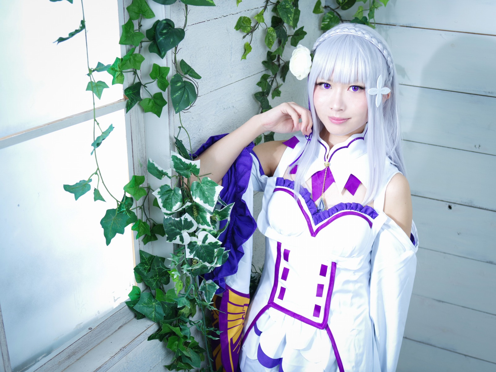 COS正片/Mari Konoe扮演《Re:0》准备睡觉的 爱蜜莉雅酱！