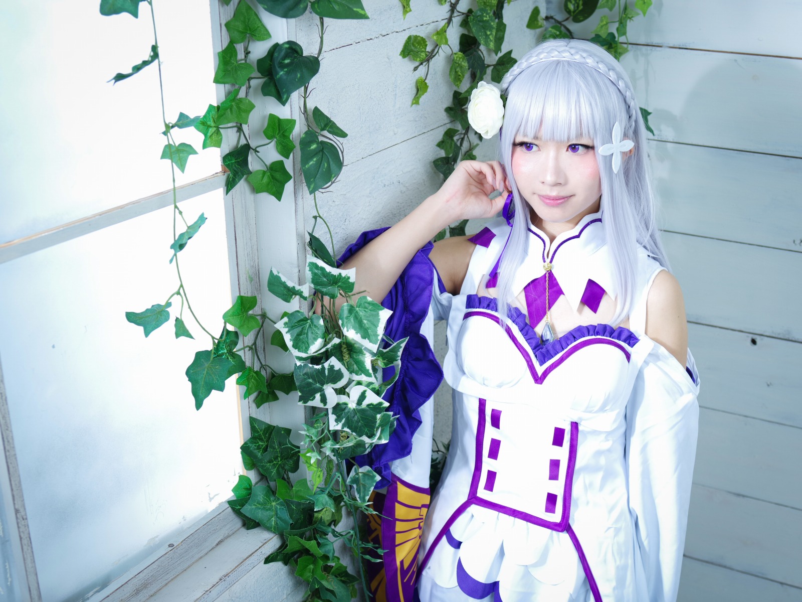 COS正片/Mari Konoe扮演《Re:0》准备睡觉的 爱蜜莉雅酱！