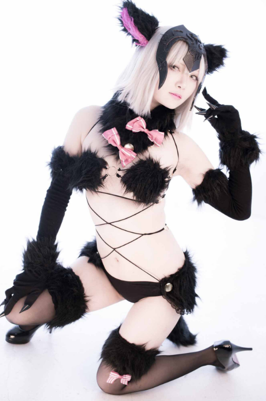 COS正片/日本萌妹子 美南ナミ 最新作品出炉