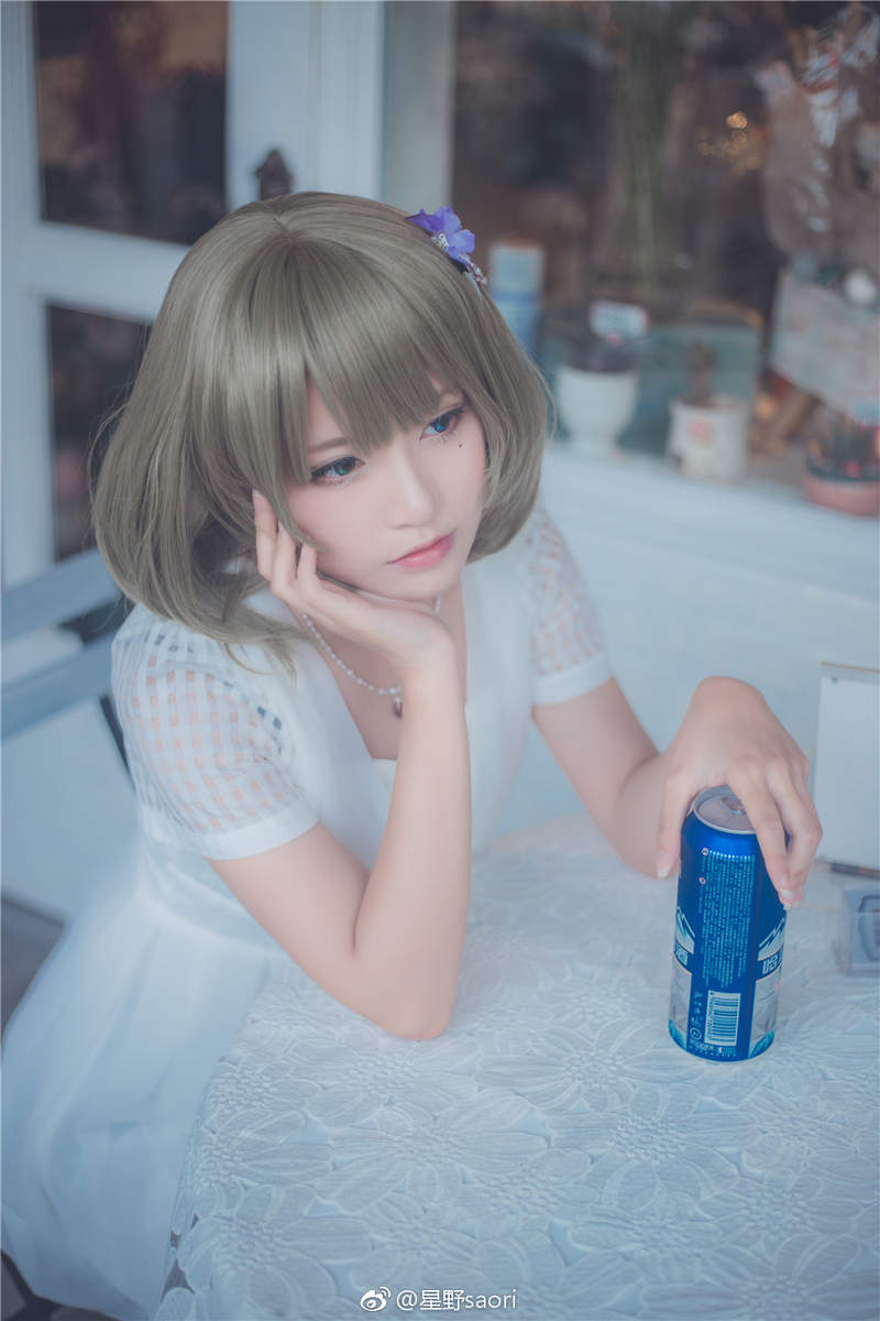 COS正片/星野saori《碧蓝航线》这个泳装我认为有很高的防御力