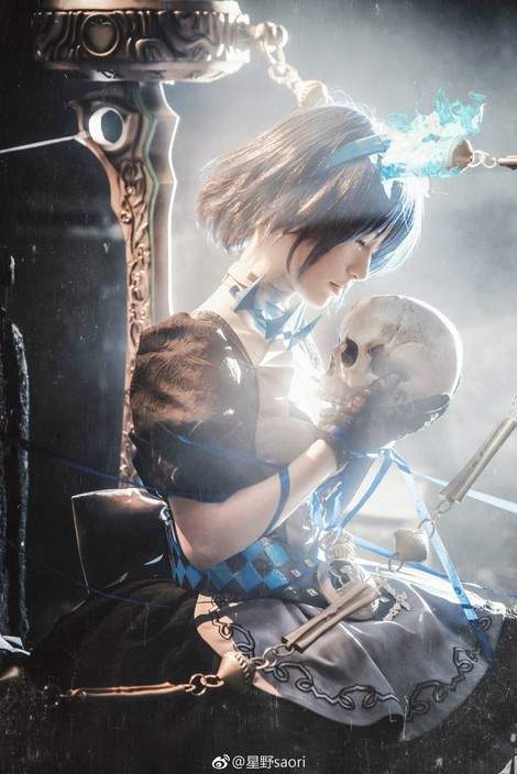 COS正片/星野saori《碧蓝航线》这个泳装我认为有很高的防御力