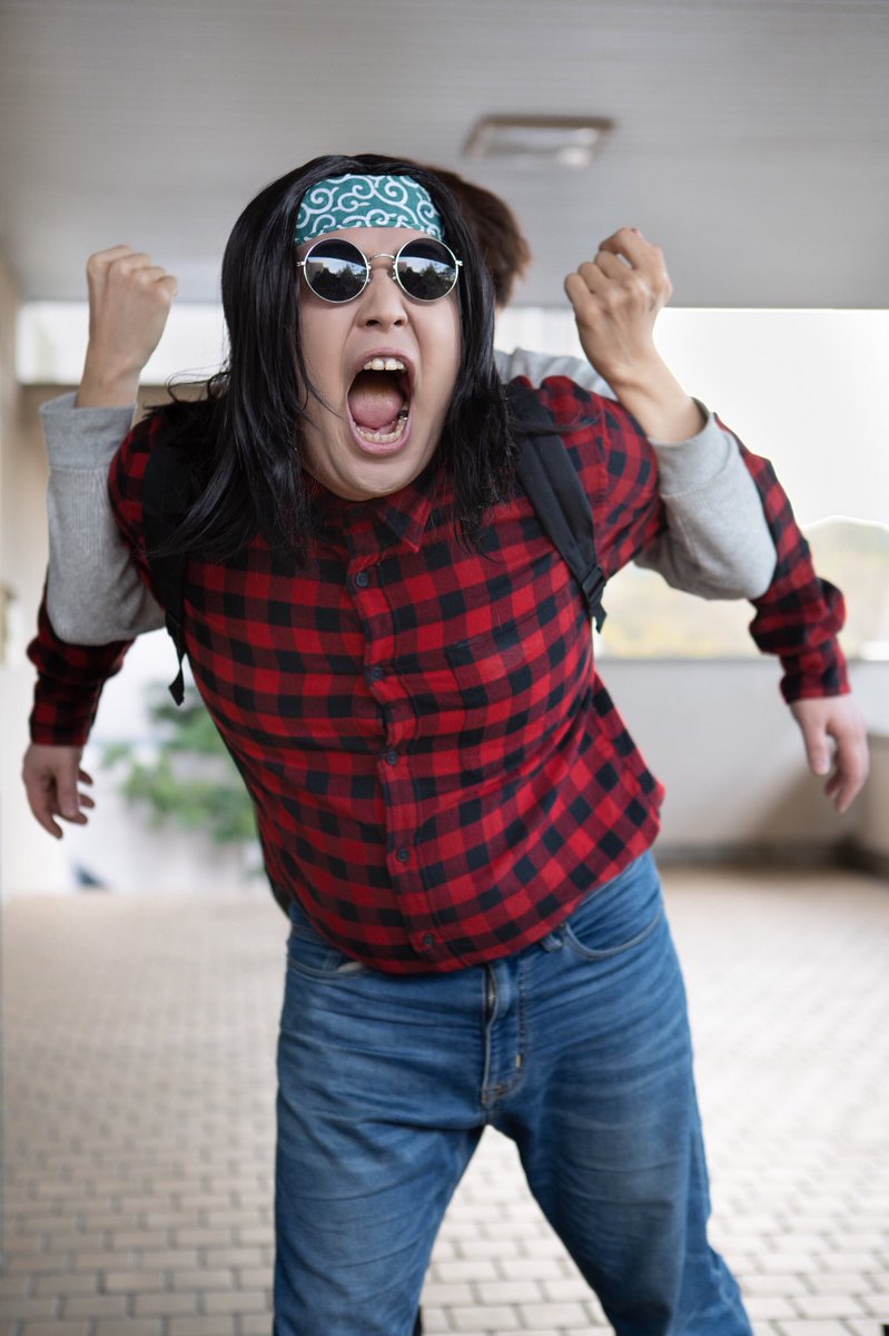 COS正片/《游戏3人娘》奥莉薇哥哥超还原