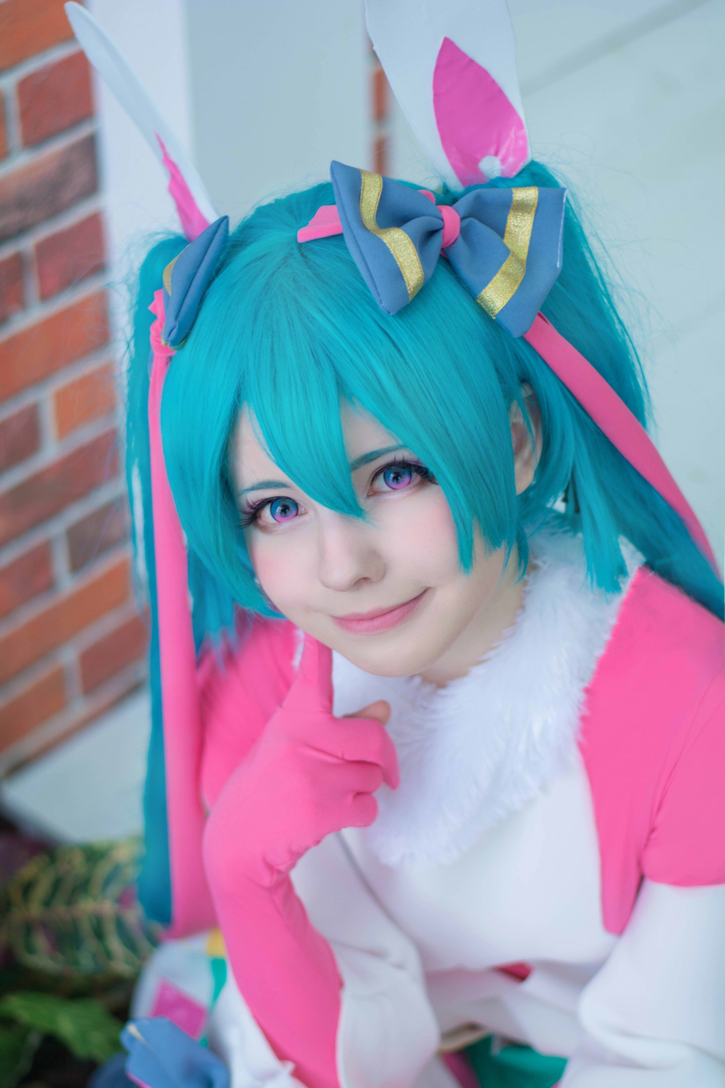 【Saya Scarlet】一位来自俄罗斯的小姐姐 粉色兔耳初音，太…太萌了！