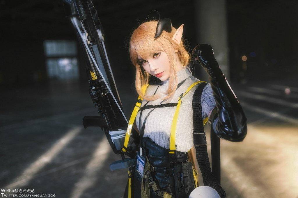 Cosplay福利/明日方舟 陨星 Cn：一只冉呐