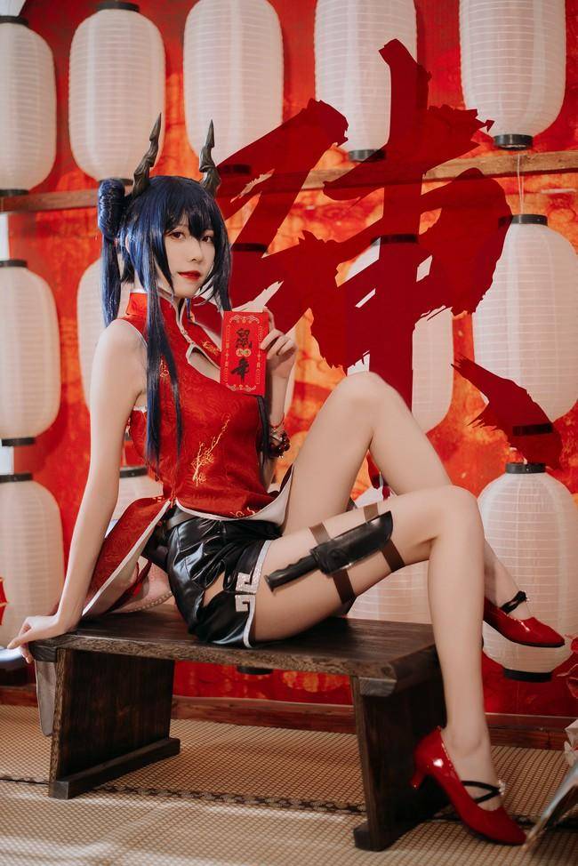 Cosplay福利/明日方舟 陈sir Cn：炸酱沐沐