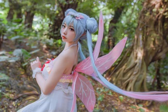 Cosplay福利/初音未来cosplay Cn：二佐