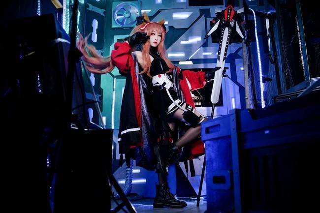 Cosplay福利/明日方舟 安洁莉娜 cn:YINGO殷果