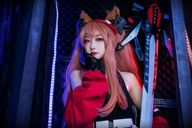 Cosplay福利/明日方舟 安洁莉娜 cn:YINGO殷果