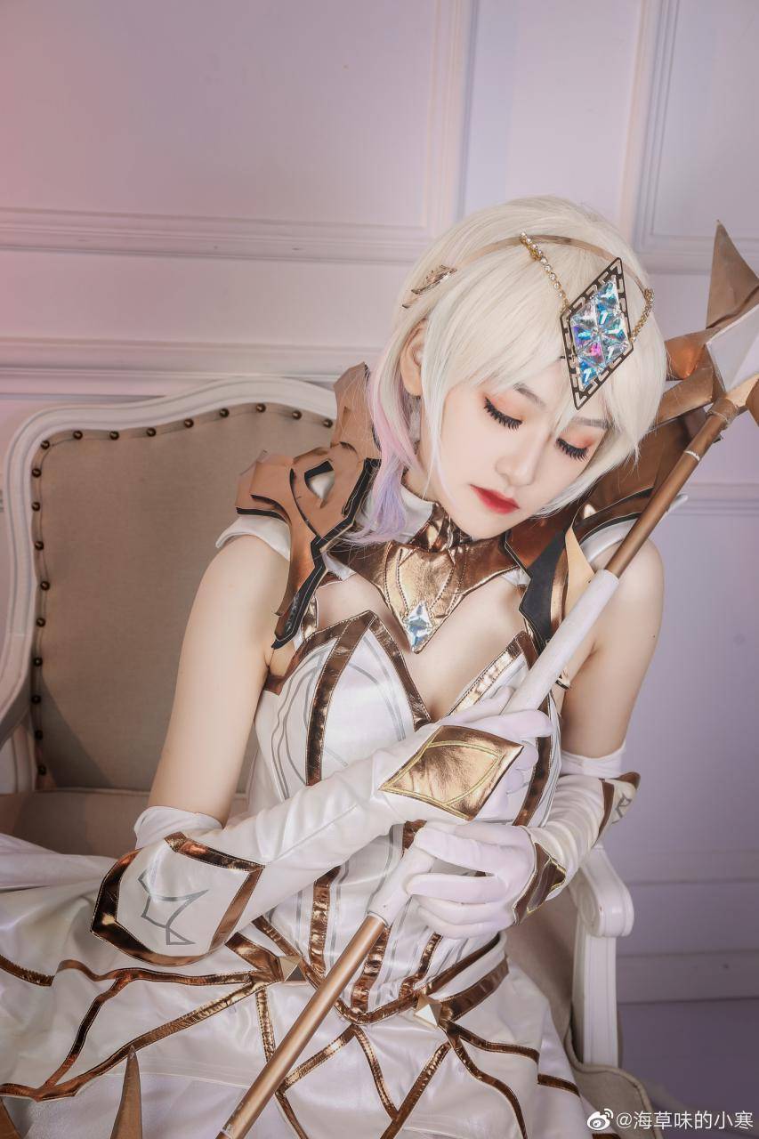 Cosplay福利/拉克丝cosplay CN：小小寒