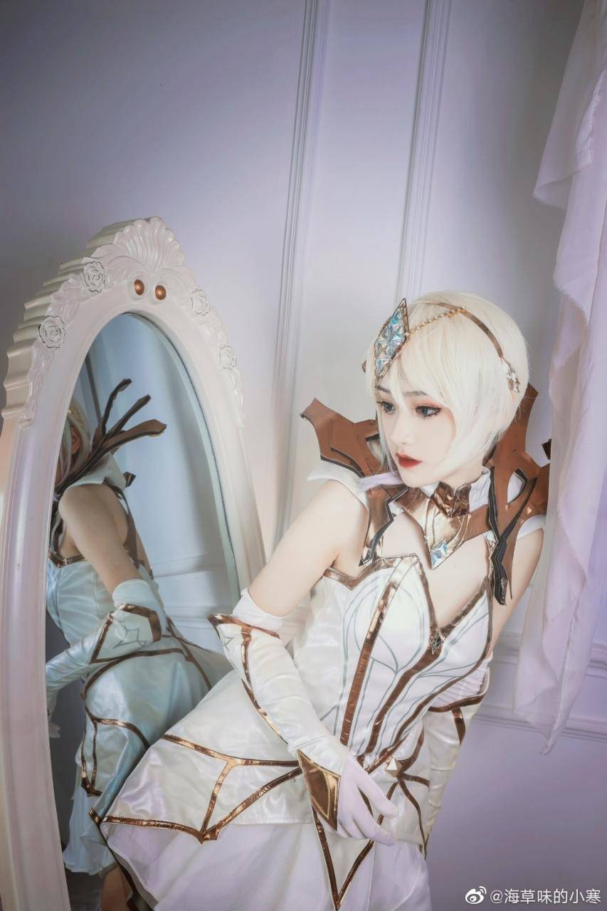 Cosplay福利/拉克丝cosplay CN：小小寒