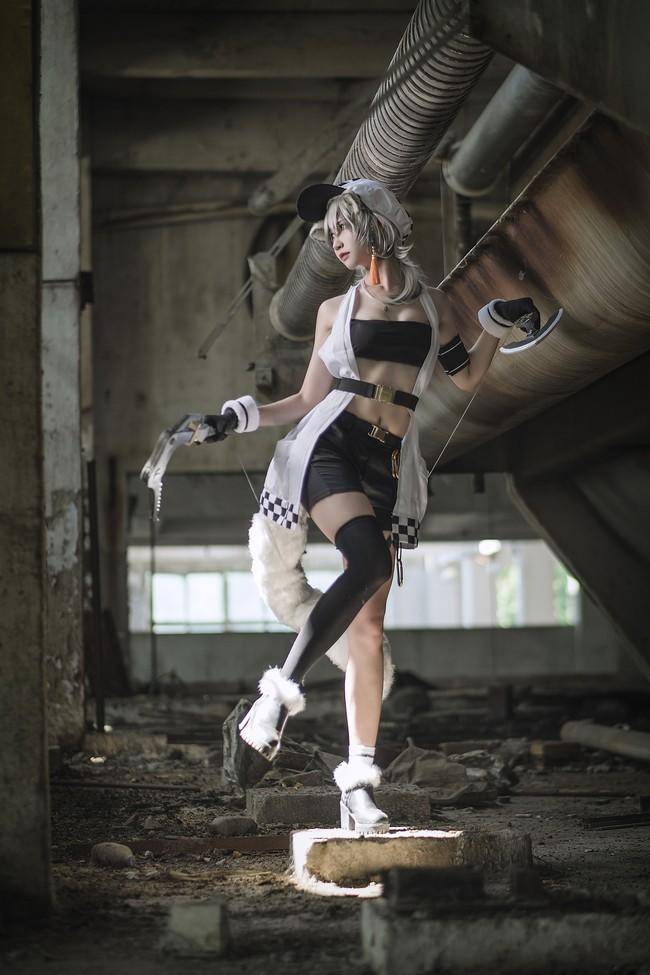 Cosplay福利/明日方舟 崖心cos Cn：阮邑_Fairy