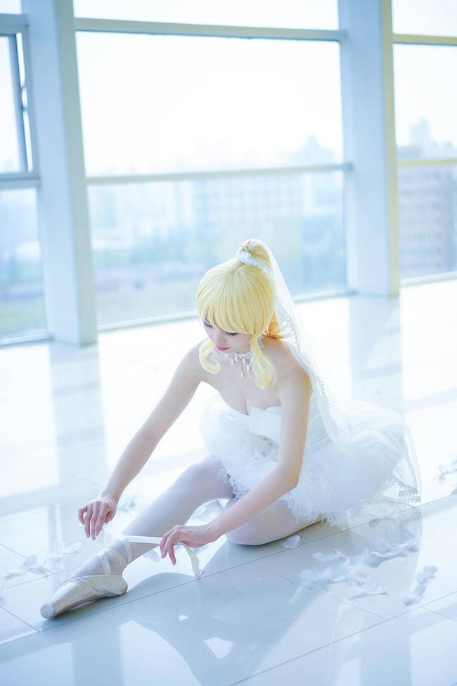 Cosplay福利/绚濑绘里 芭蕾cosplay  Cn：鹿璐LU