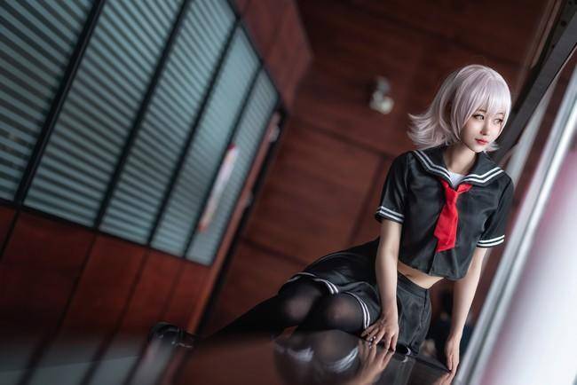 Cosplay福利/黑贞 过膝袜 Cn：咿淼