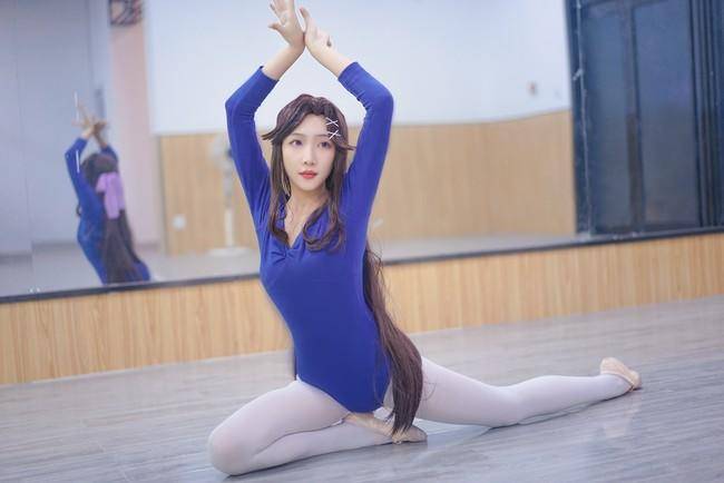 Cosplay福利/西条克洛迪娜 天堂真矢cos