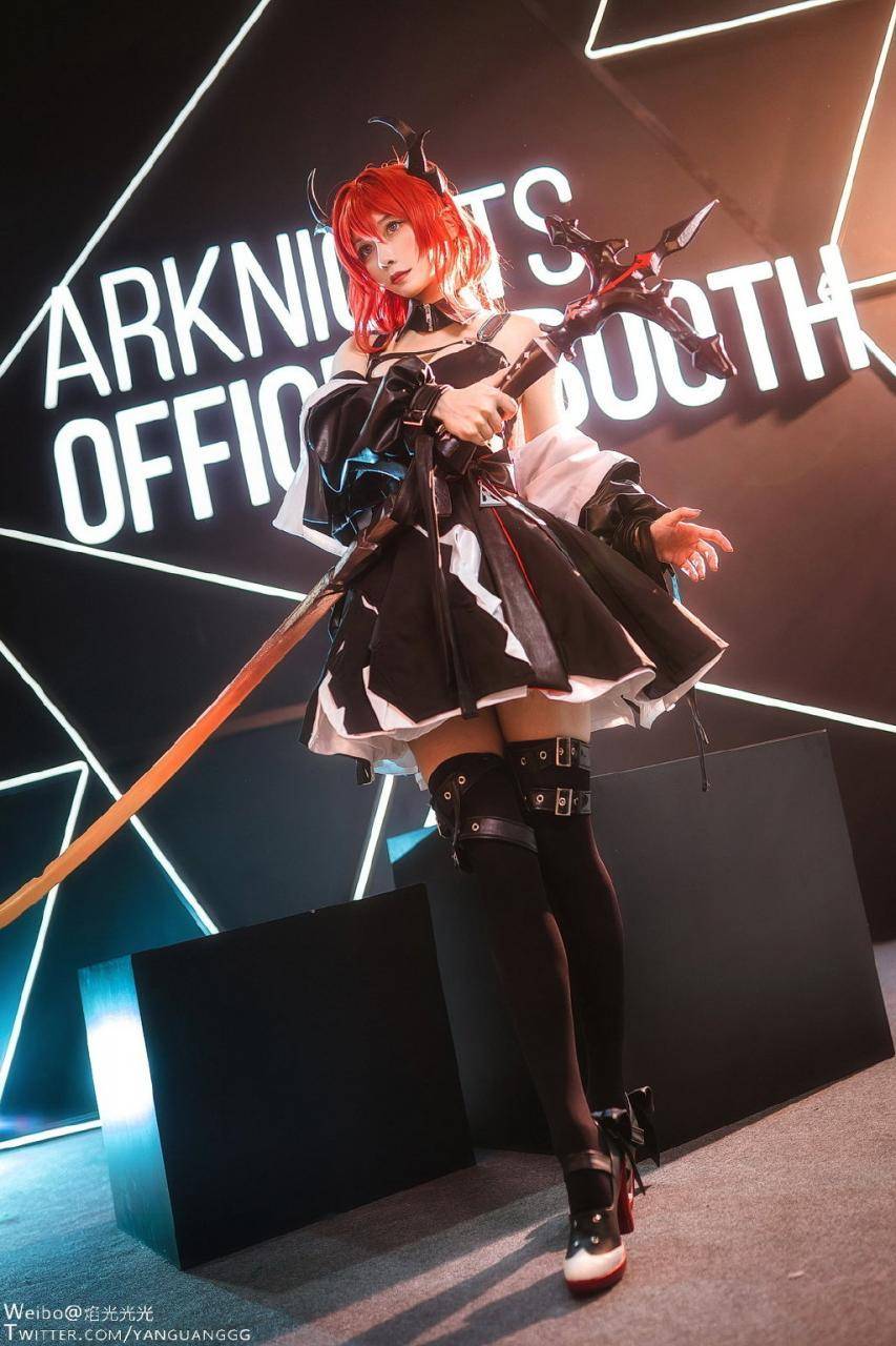Cosplay福利/明日方舟 Cn：板医生