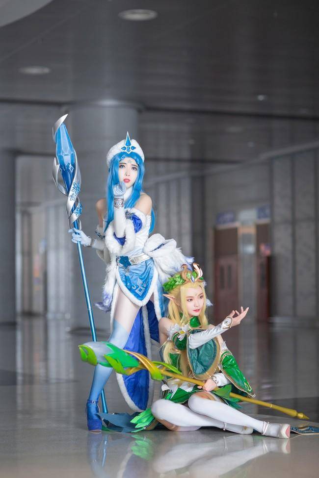 Cosplay福利/美貌是一种罪孽，暴雪也无法掩埋