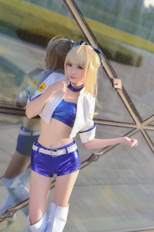 Cosplay福利/阿尔托莉雅 saber赛车服 Cn：泡泡