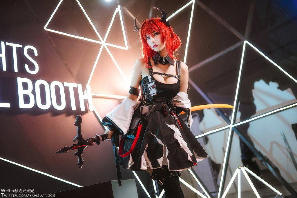 Cosplay福利/明日方舟 Cn：板医生