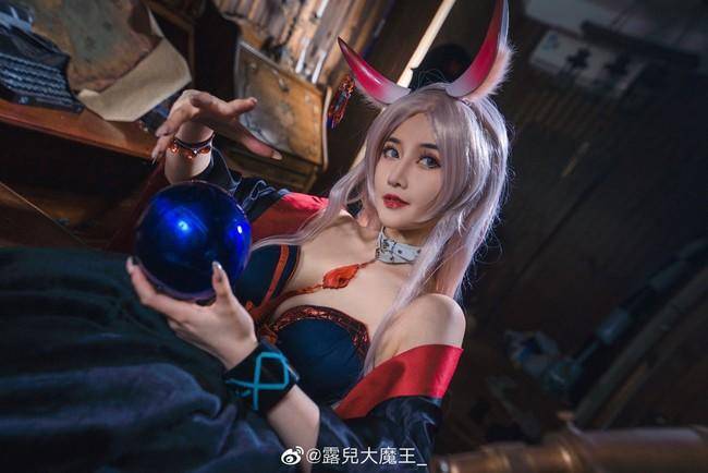 Cosplay福利/明日方舟 远山cosplay Cn：露兒大魔王
