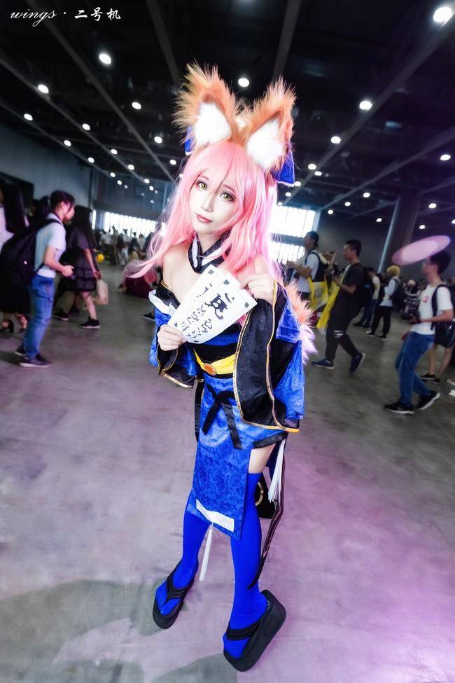 Cosplay福利/蓝色丝袜 玉藻前cos Cn：兔哥w