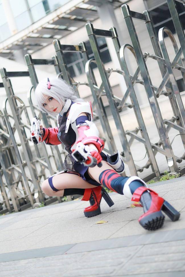 Cosplay福利/崩坏学园 卡莲 Cn：兔哥w