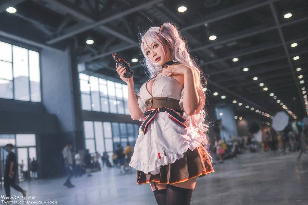 Cosplay福利/碧蓝航线 欧根亲王女仆 Cn：樱落Selena_