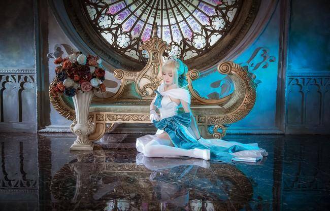 Cosplay福利/阿尔托莉雅 白丝过膝袜cosplay Cn：泡泡