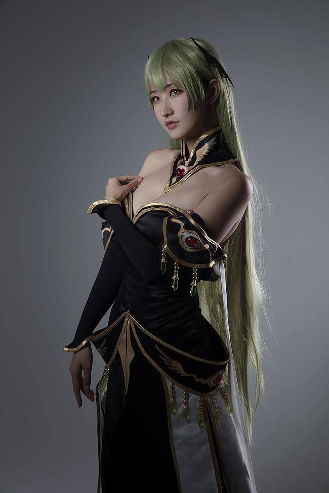 Cosplay福利/反叛的鲁路修 御姐~角色：C.C. Cn：susii