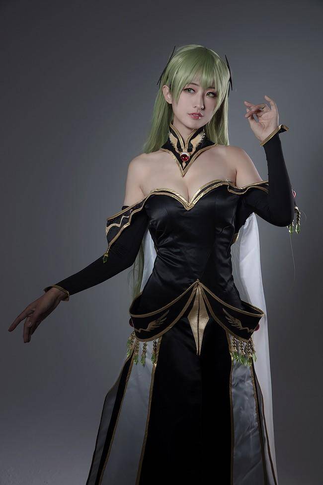 Cosplay福利/反叛的鲁路修 御姐~角色：C.C. Cn：susii