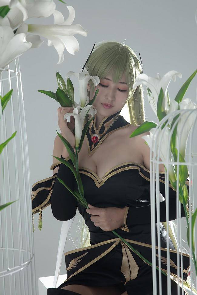 Cosplay福利/反叛的鲁路修 御姐~角色：C.C. Cn：susii