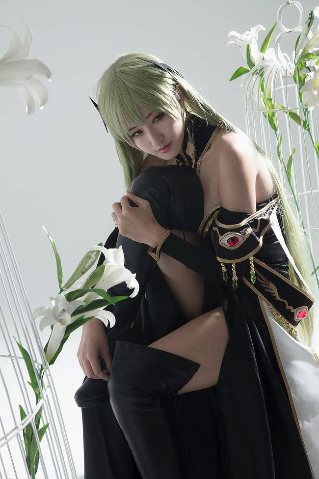 Cosplay福利/反叛的鲁路修 御姐~角色：C.C. Cn：susii